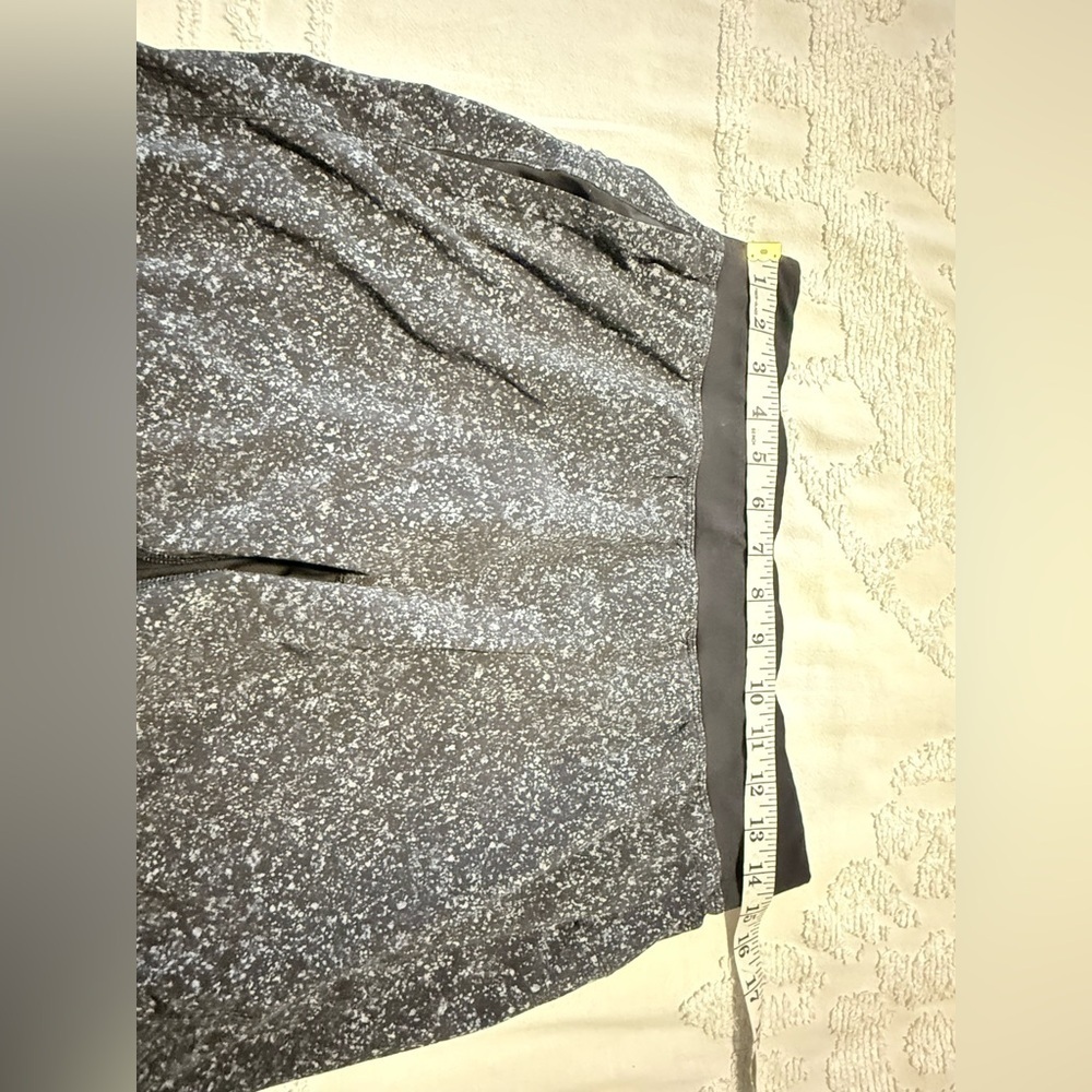 Mens Lululemon T.H.E. Lineales Stretch Sweat Wicking Quick Dry Size M - Picture 10 of 11